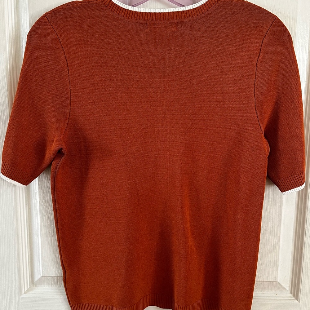 Roller Rabbit Rust Tee with White Trim - Picture 2 of 3